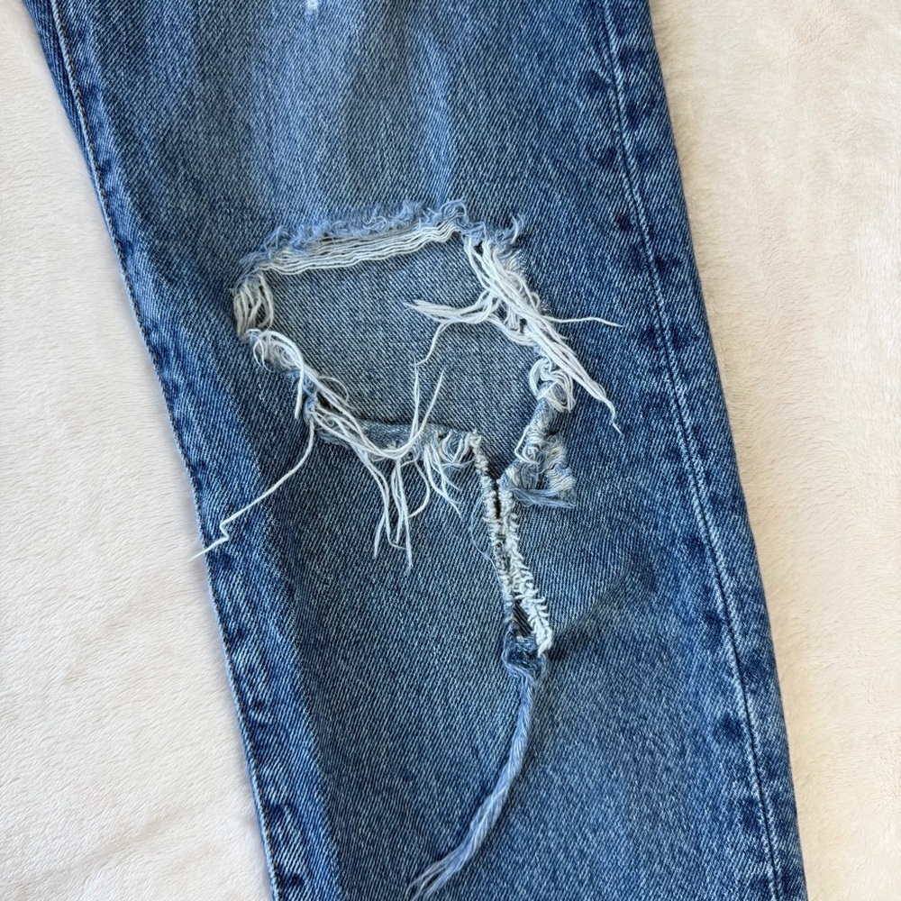 Levi's High Rise Distressed Blue Wedgie Straight Premium Jeans 24 x 28 - Picture 5 of 13